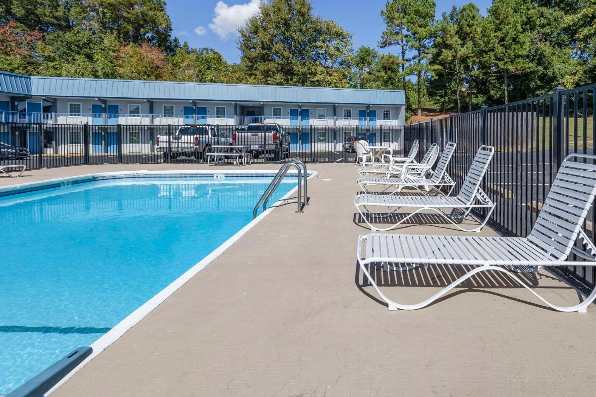 Rodeway Inn Union Екстериор снимка